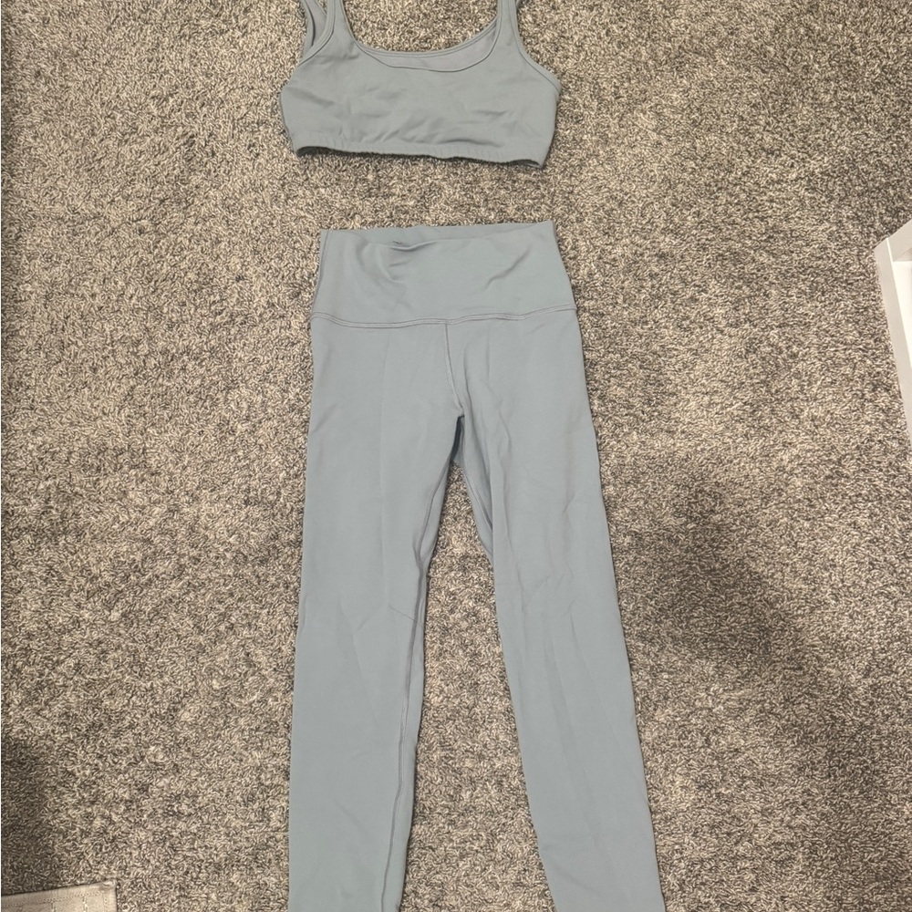 Aritzia workout set